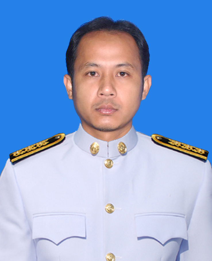 ผศ.ชยธร ไชยวิเศษ
