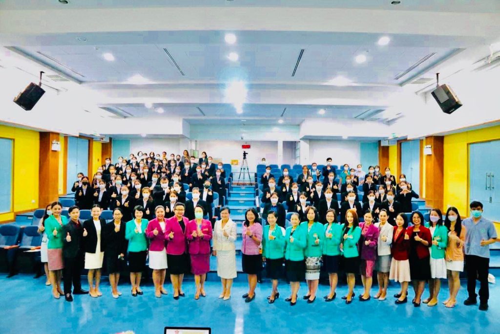 คณะพยาบาลศาสตร์ จัดประชุมวิชาการ เรื่อง “การพัฒนางานประจำสู่งานวิจัยและนวัตกรรมทางสุขภาพ”